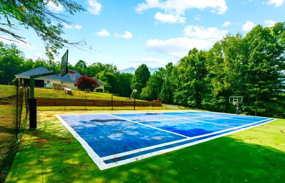Gated Mansion - Basketball Court Movie Theater Views Villa Big Stone Gap Bagian luar foto