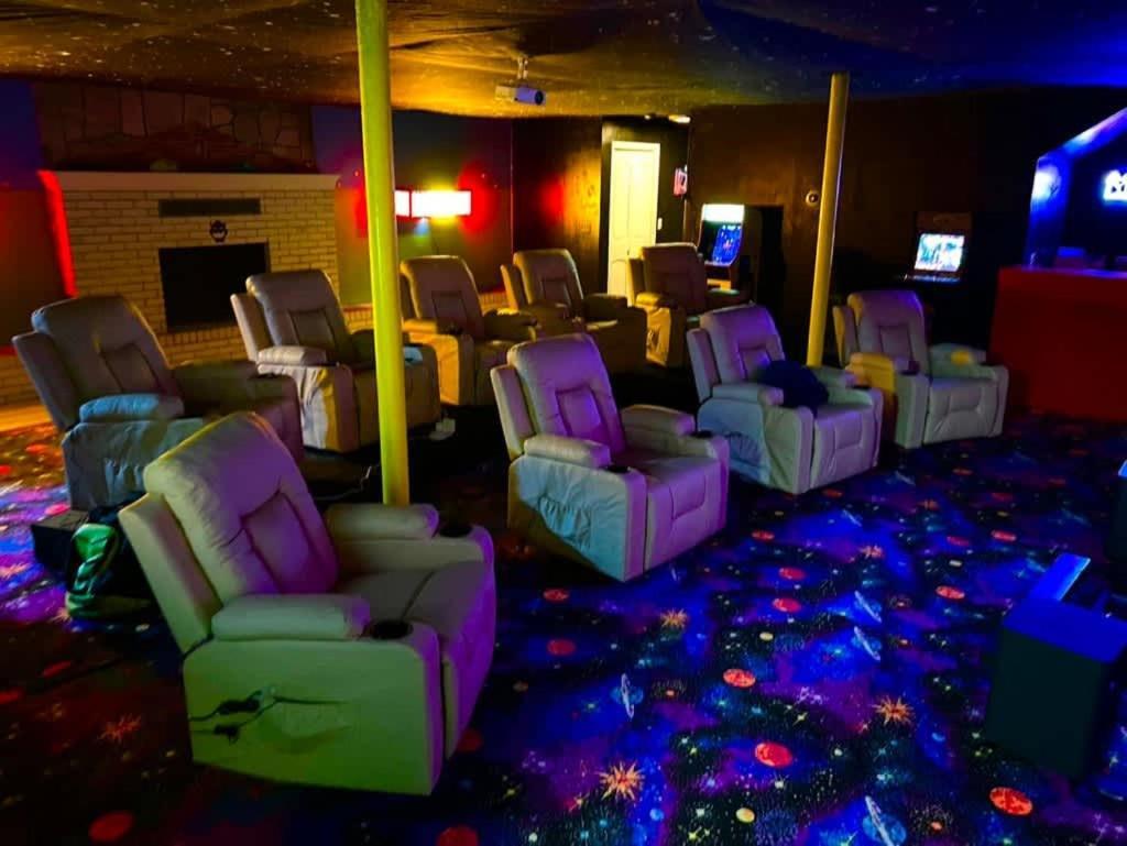 Gated Mansion - Basketball Court Movie Theater Views Villa Big Stone Gap Bagian luar foto